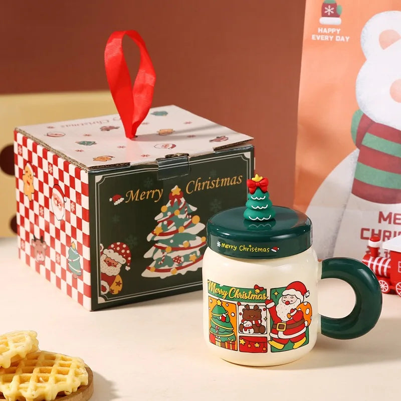 Looking for the perfect Christmas gift? This adorable ceramic mug with lid and spoon is exactly what you need! 🎁✨