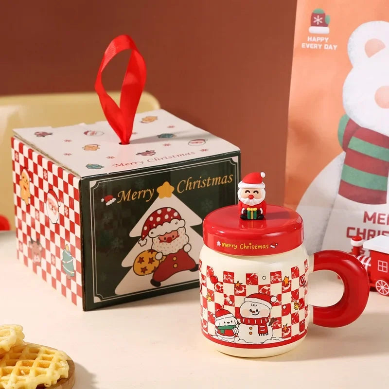 Looking for the perfect Christmas gift? This adorable ceramic mug with lid and spoon is exactly what you need! 🎁✨